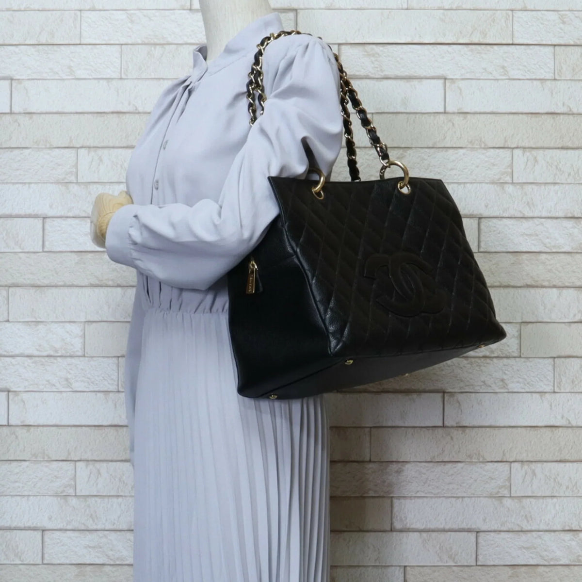 Black Bag Chain Pre-Owned Women's Caviar CHANEL Skin Shoulder (Good) Tote
