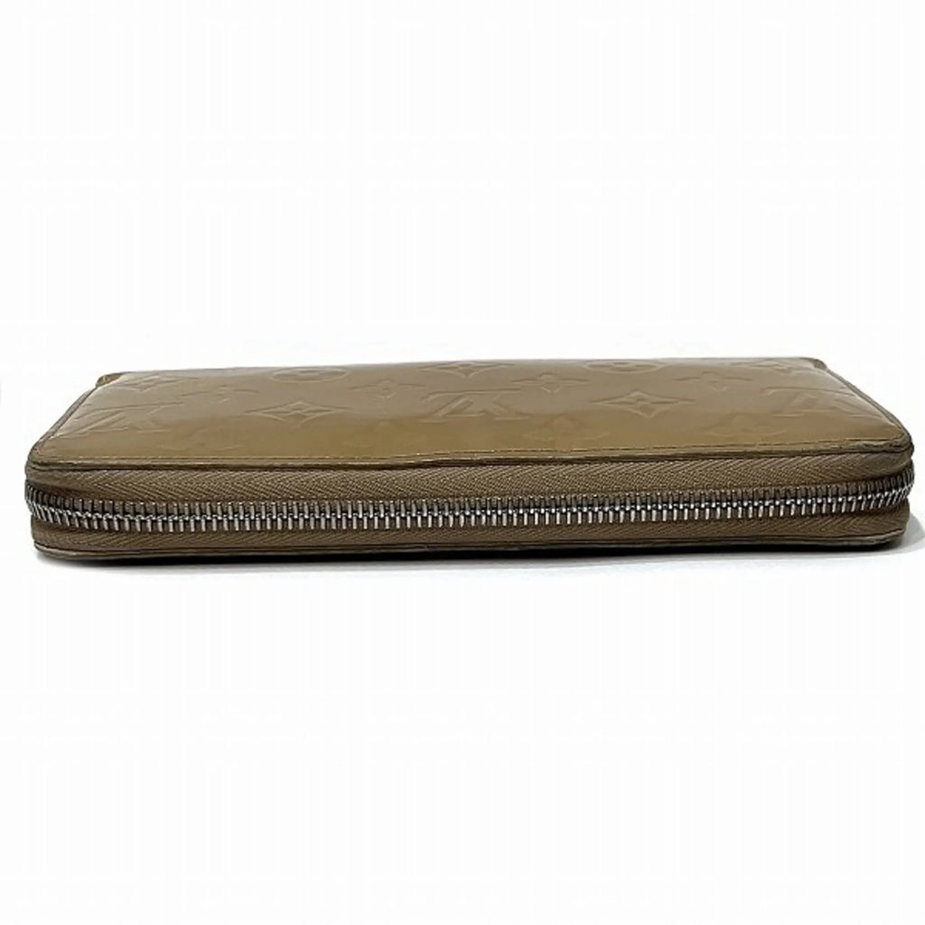 Louis (Good) Vuitton Women's M91470 Long Wallet Zippy Pre-Owned Vernis