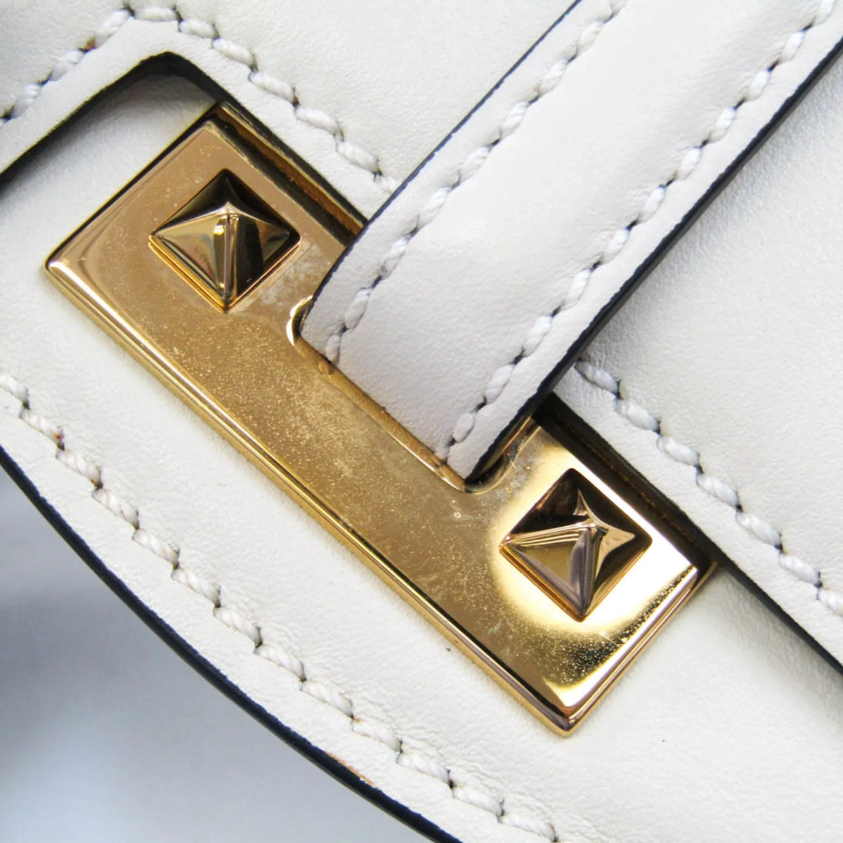 Beige Leather Women,Men Valentino Shoulder Bag Pre-Owned Light Garavani (Good)