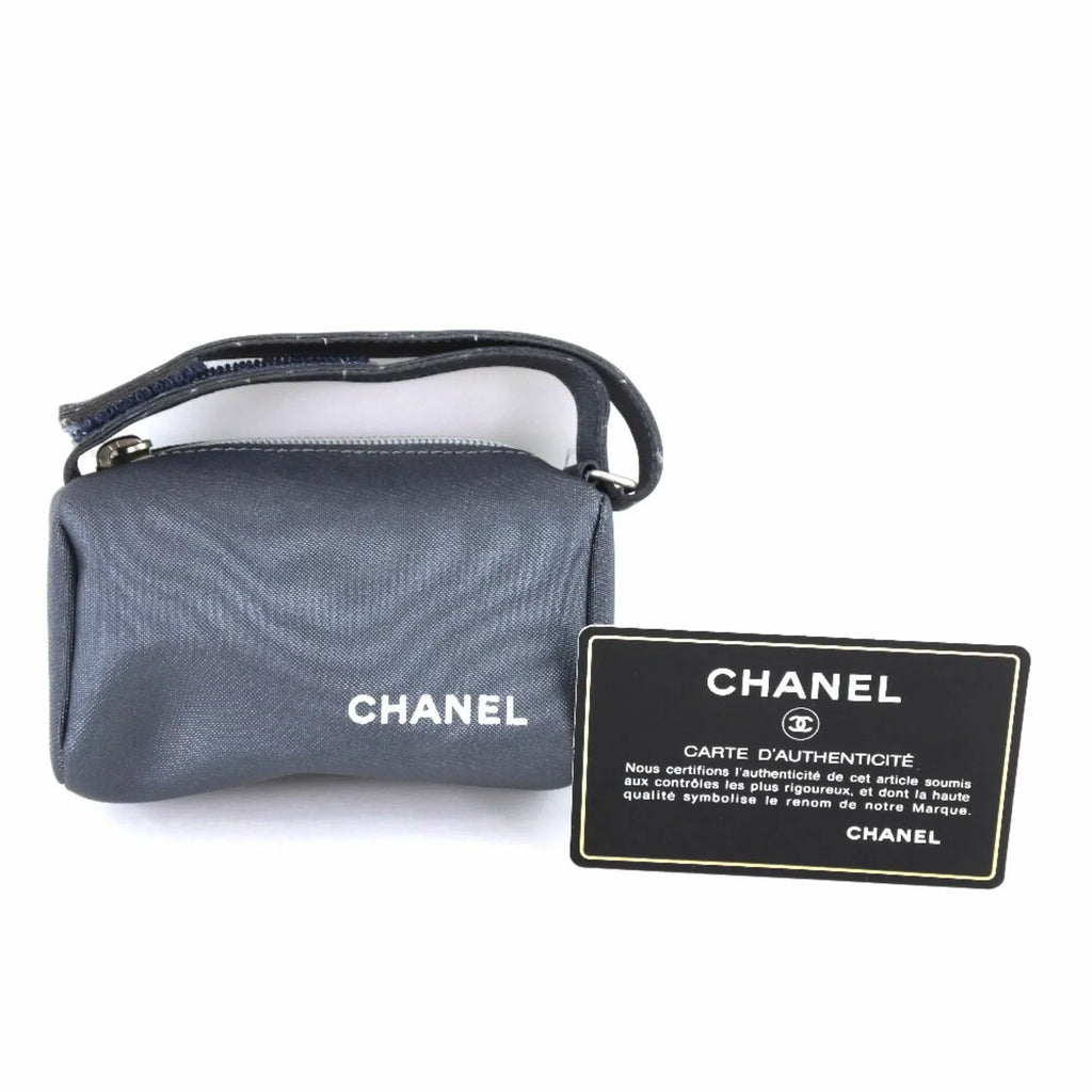 Pre-Owned Pouch Nylon Ladies Chanel Gray (Fair) Vintage Logo