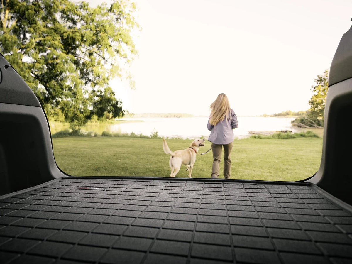 Seating, Outback Liner Subaru - Behind 2nd compatible WeatherTech Row Cargo 2015-2019 Trunk with Black