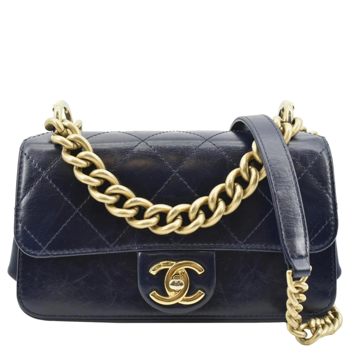 Chain CHANEL Bag Flap Handle Shoulder Blue Pre-Owned CC Leather Quilted