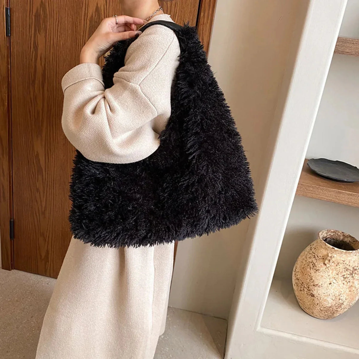 Large-capacity For Women Autumn Designer Bag Shoulder Tote And Plush Trend Ainter Cute Handbags Luxury Fashion Bags New Armpit