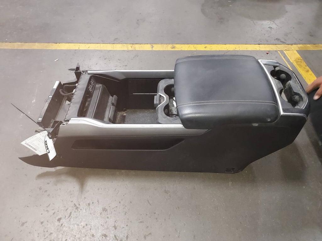 Ram Center Pre-Owned Floor Console 1500 Dodge LKQ 2019-2023 (Good) OEM