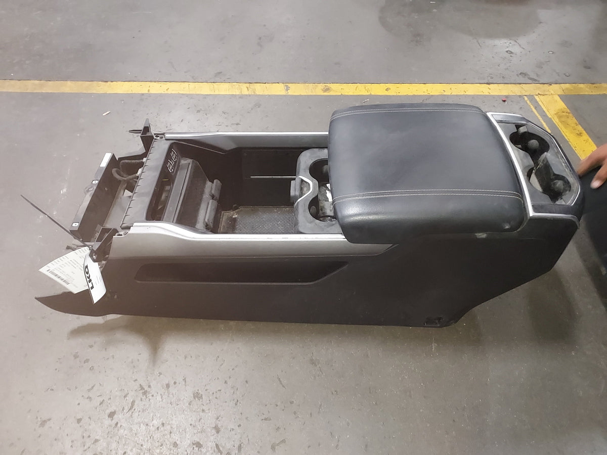 Ram Center Pre-Owned Floor Console 1500 Dodge LKQ 2019-2023 (Good) OEM