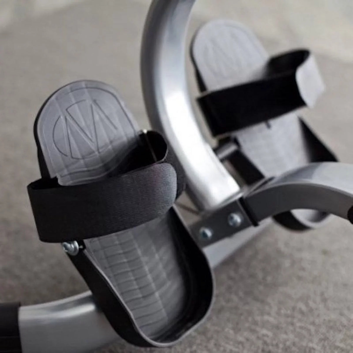 Machine Rowing Glider Exercise Body 1050 Stamina Trac