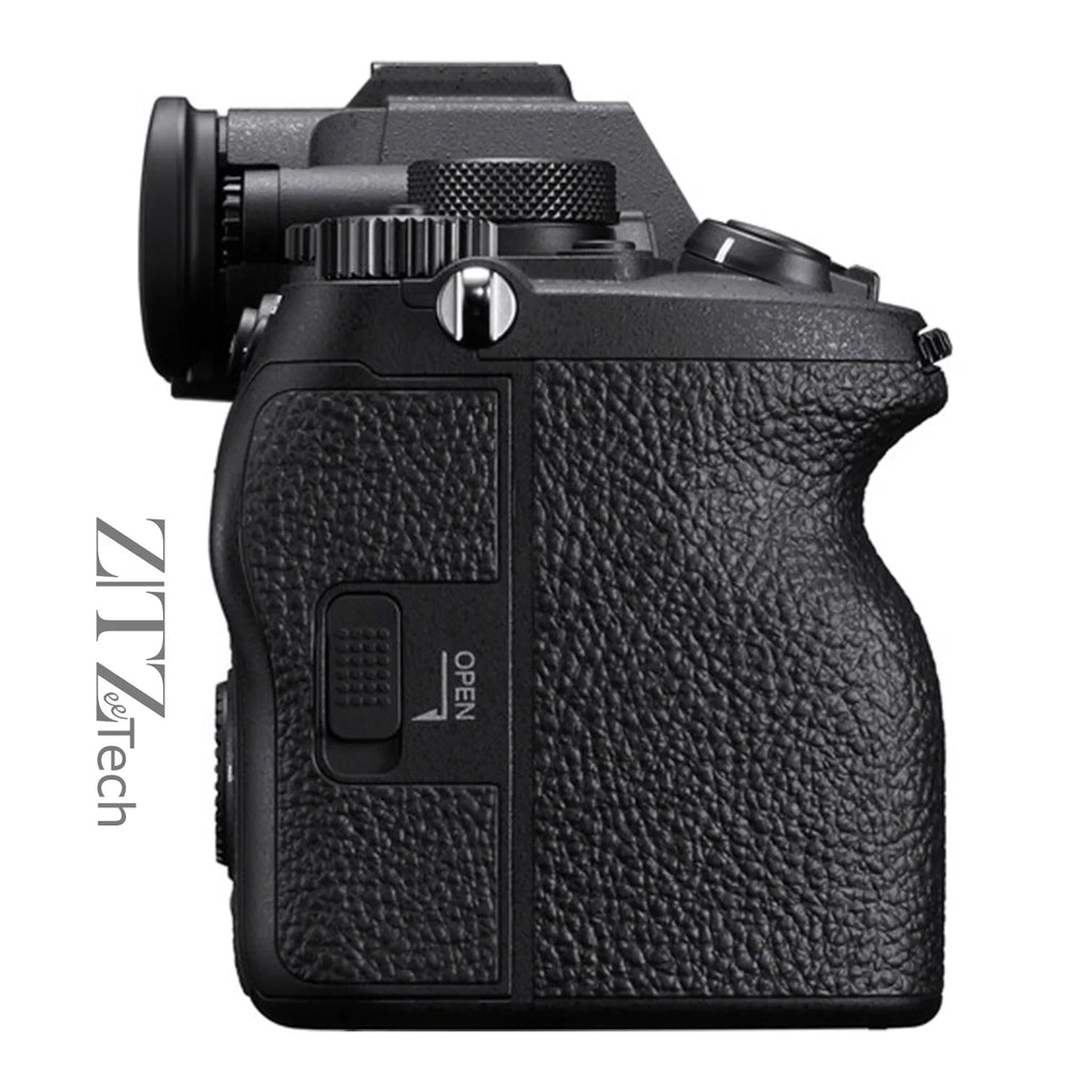 ILCE-7M4K/B 28-70mm Sony Mirrorless - Lens a7 with Camera IV