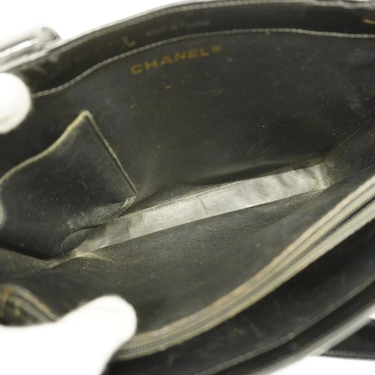 Patent Leather Black Champagne Pre-Owned Chanel Bag Tote Women's (Good)