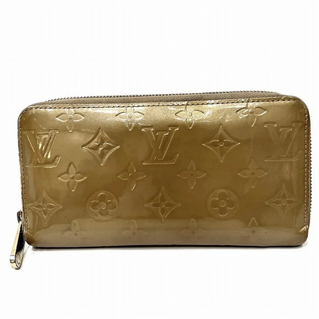 Louis (Good) Vuitton Women's M91470 Long Wallet Zippy Pre-Owned Vernis
