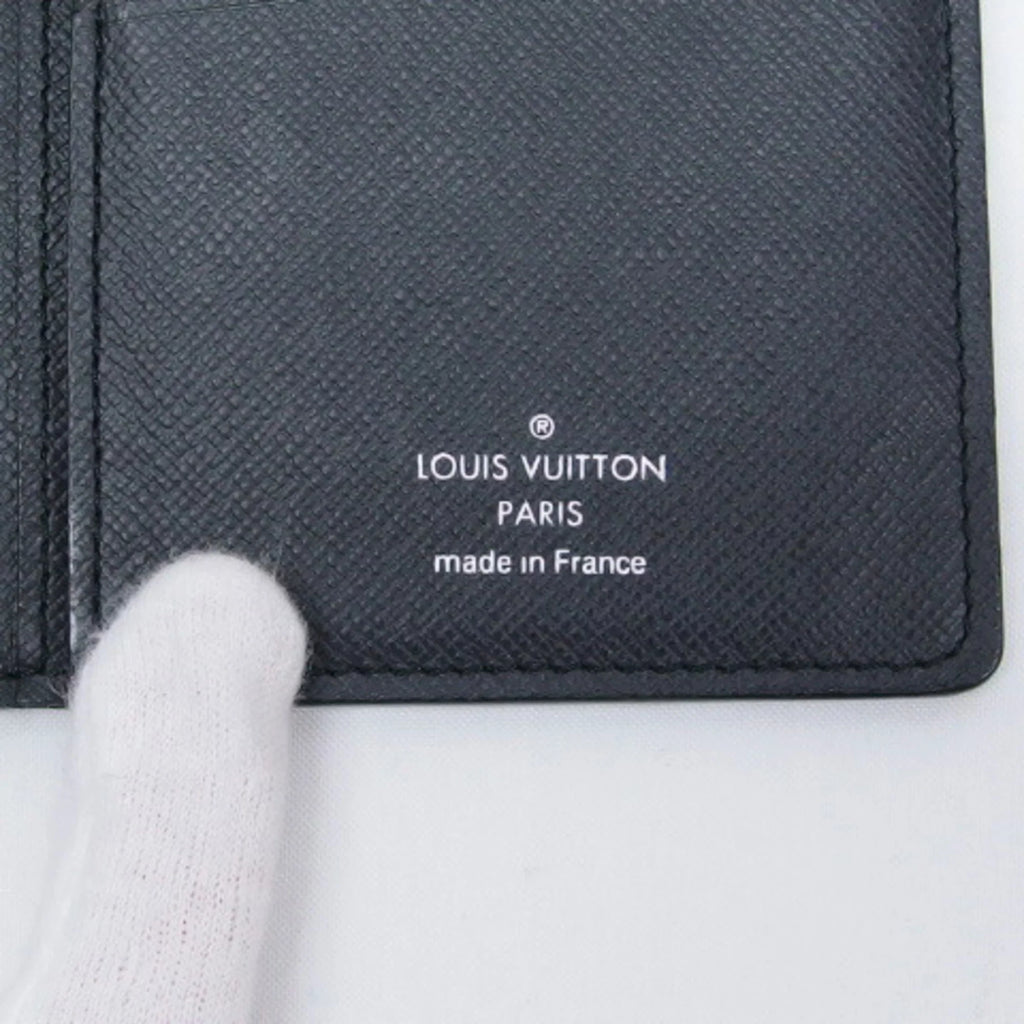 Wallet Black Louis Pre-Owned Billfold Taiga Vuitton (Good) Long Bifold